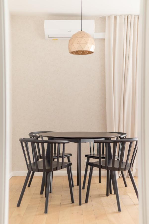 Grand Theater Beige Apartment Βαρσοβία Εξωτερικό φωτογραφία