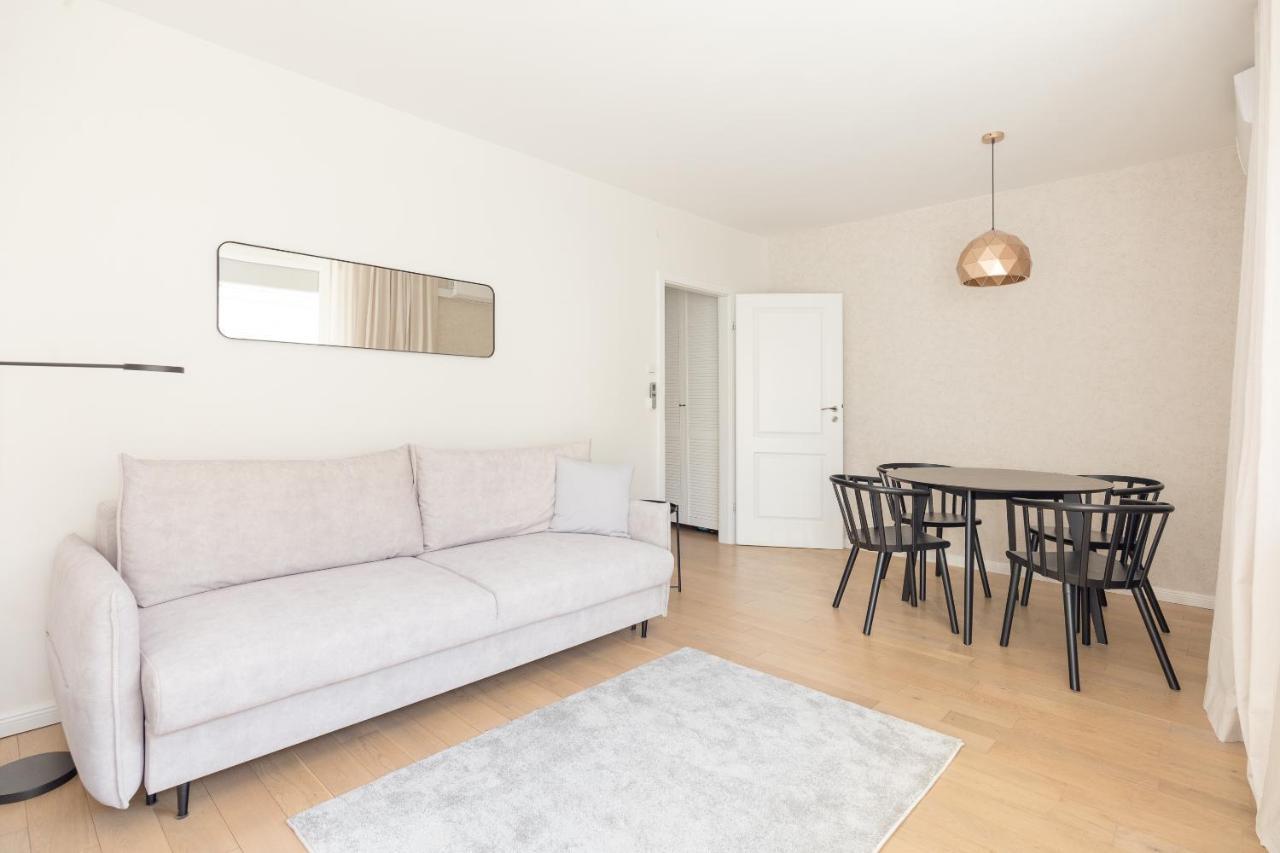Grand Theater Beige Apartment Βαρσοβία Εξωτερικό φωτογραφία