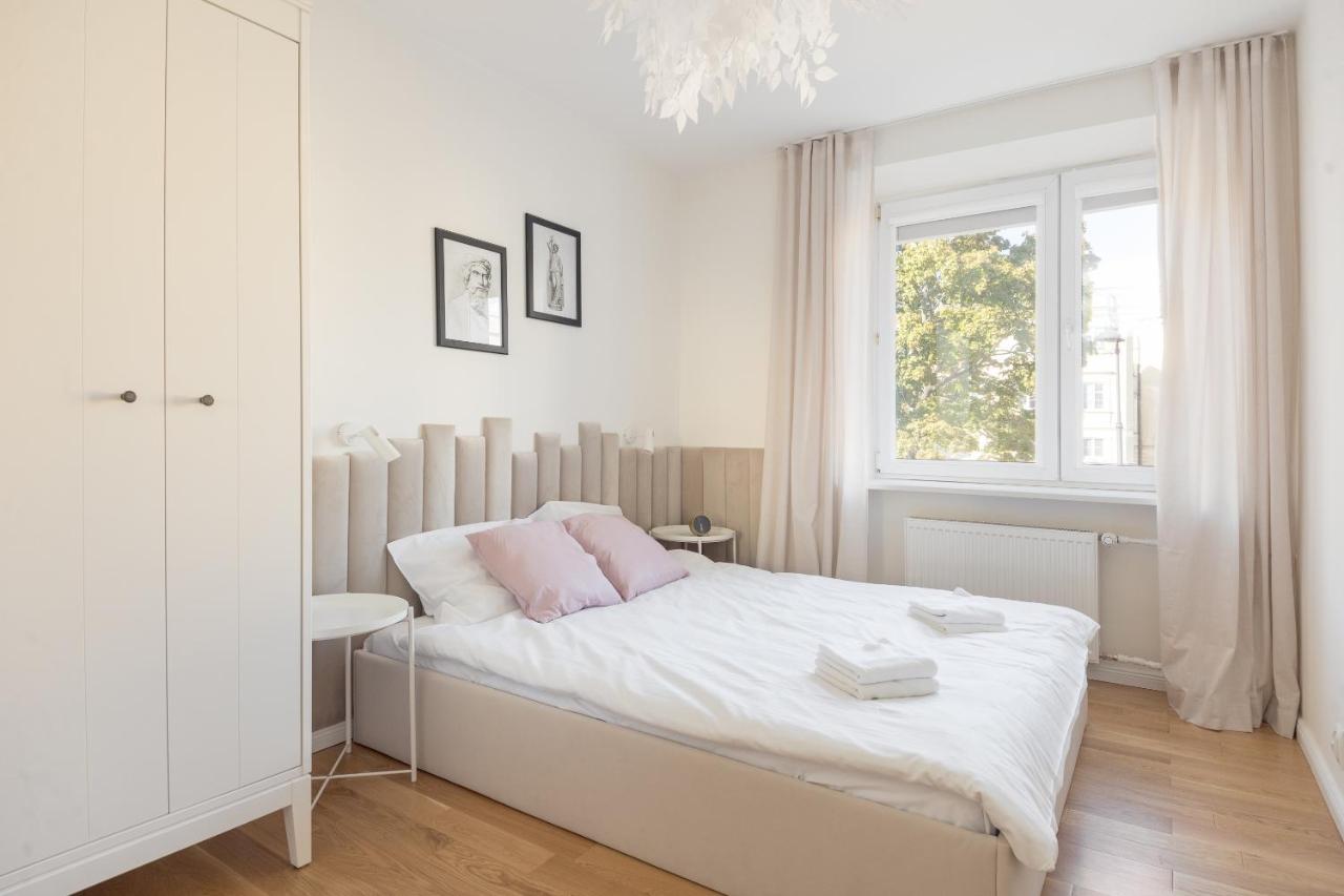Grand Theater Beige Apartment Βαρσοβία Εξωτερικό φωτογραφία